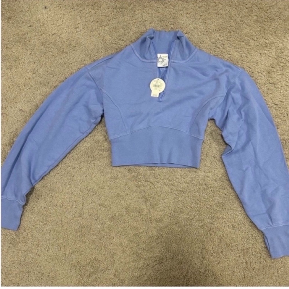 NWT Aerie Cropped Sweatshirt